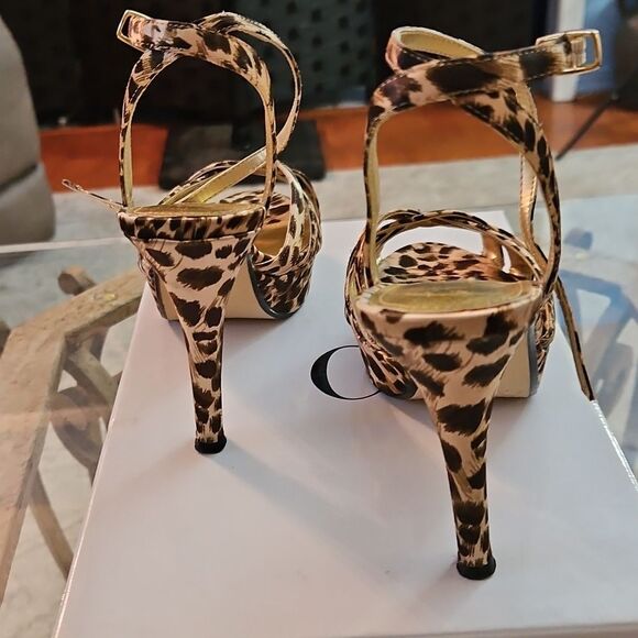 Caparros Leopard Print Makai Women's Heels Size 6 - Picture 4 of 7